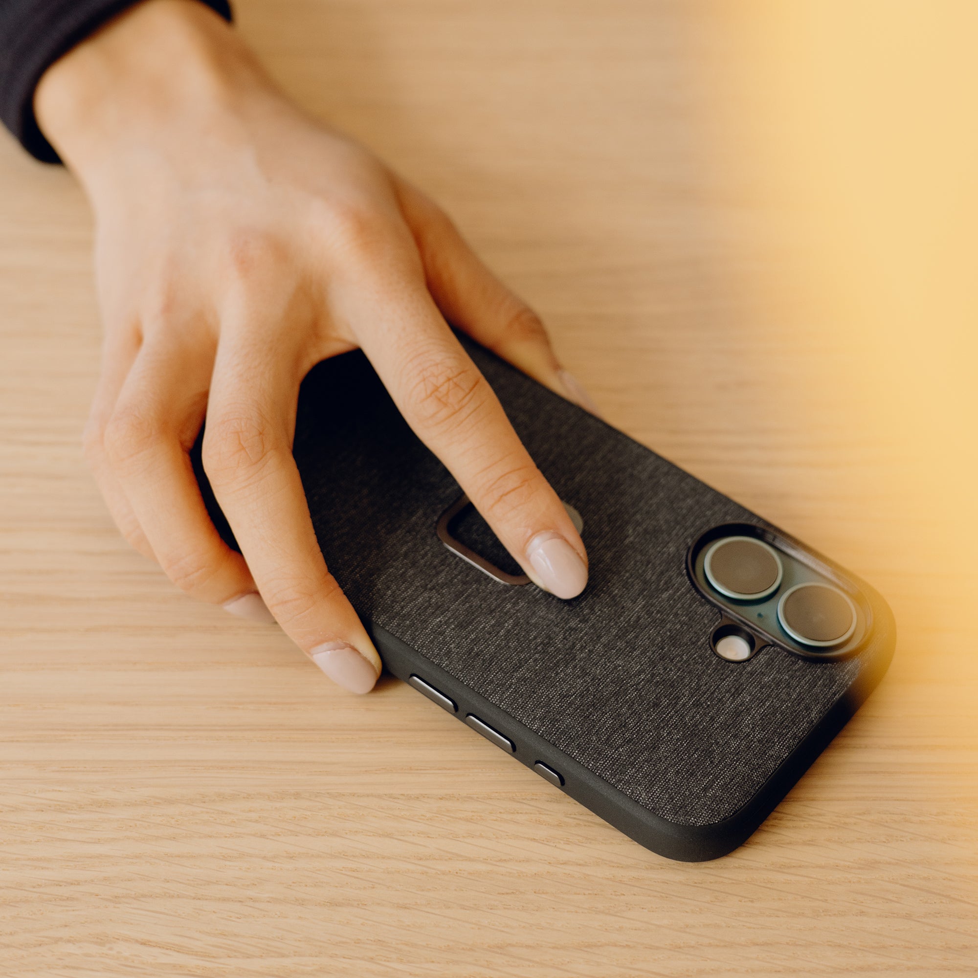 Everyday Case | iPhone 16 Plus Charcoal | BY PEAK DESIGN