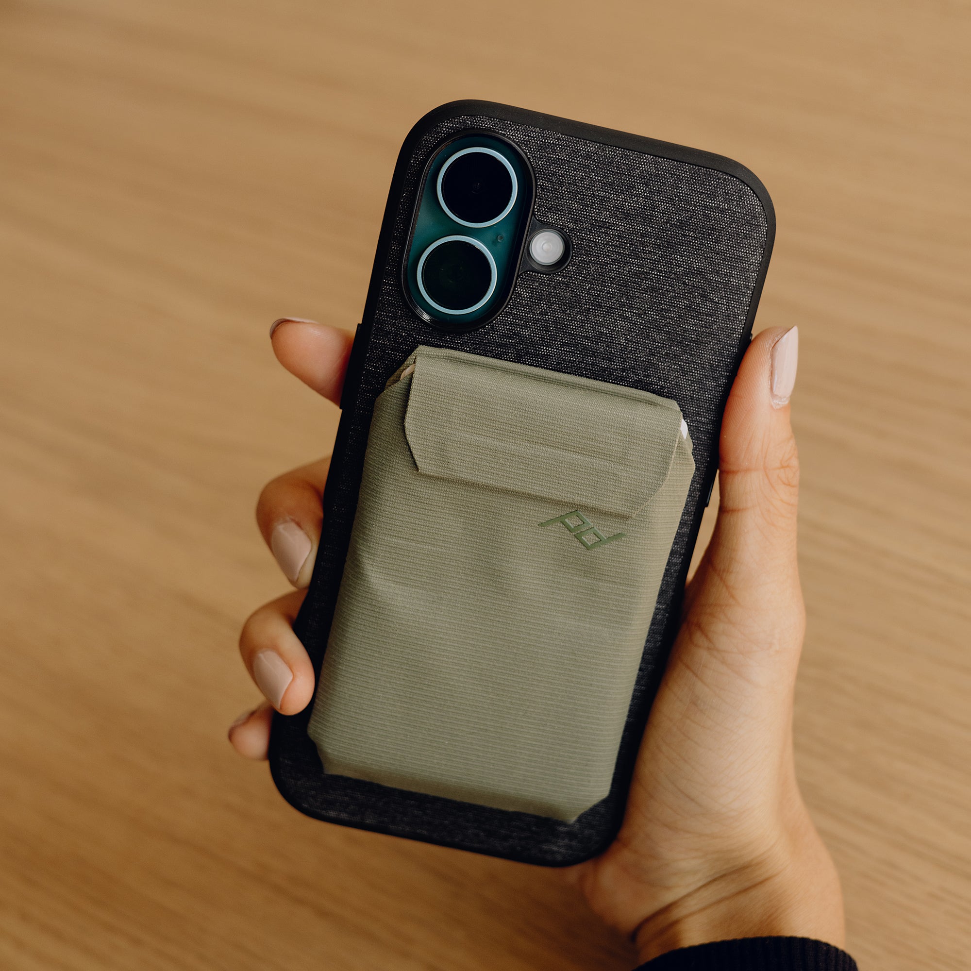 Everyday Case | iPhone 16 Plus Charcoal | BY PEAK DESIGN