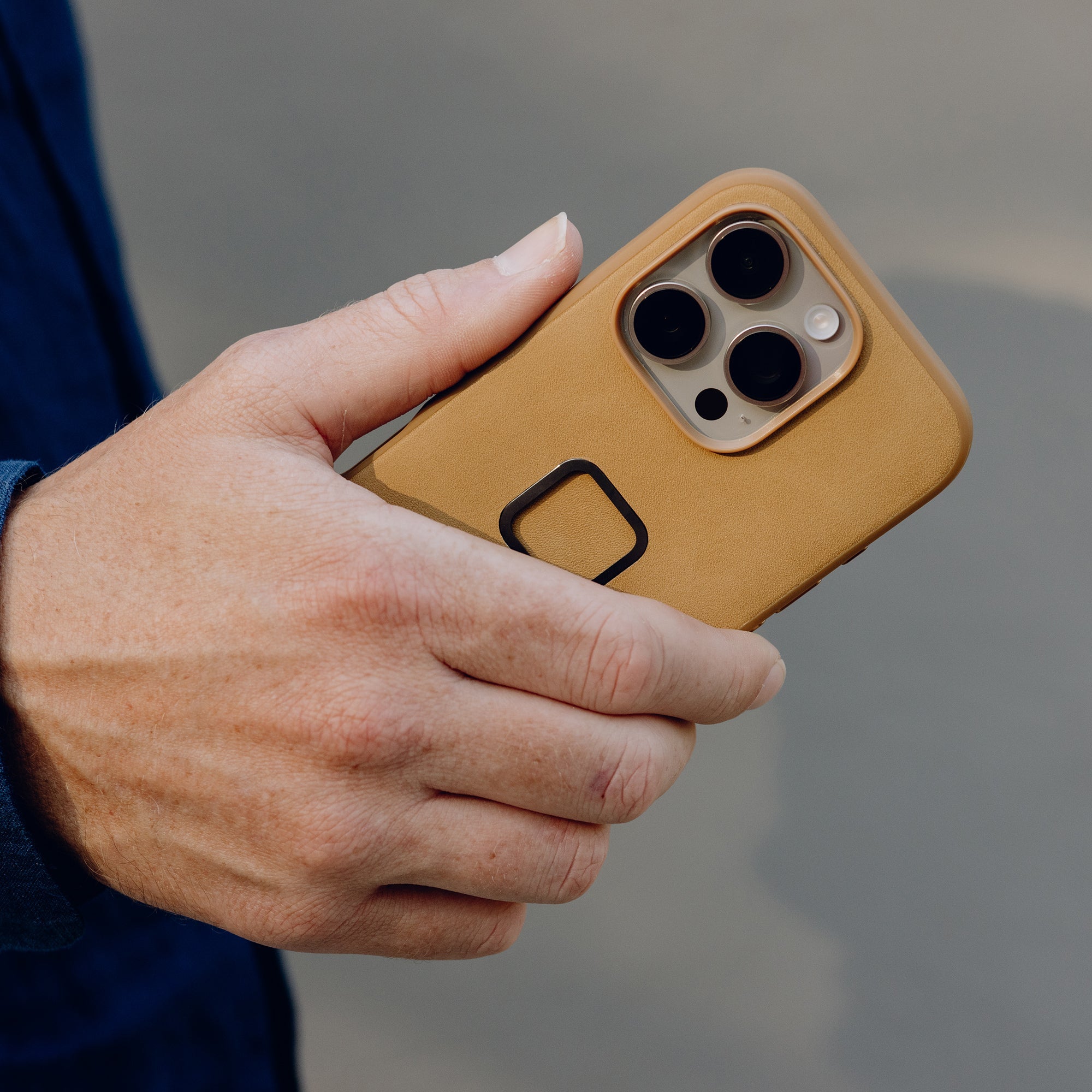 Everyday Clarino Case | iPhone 16 Pro Max Tan
