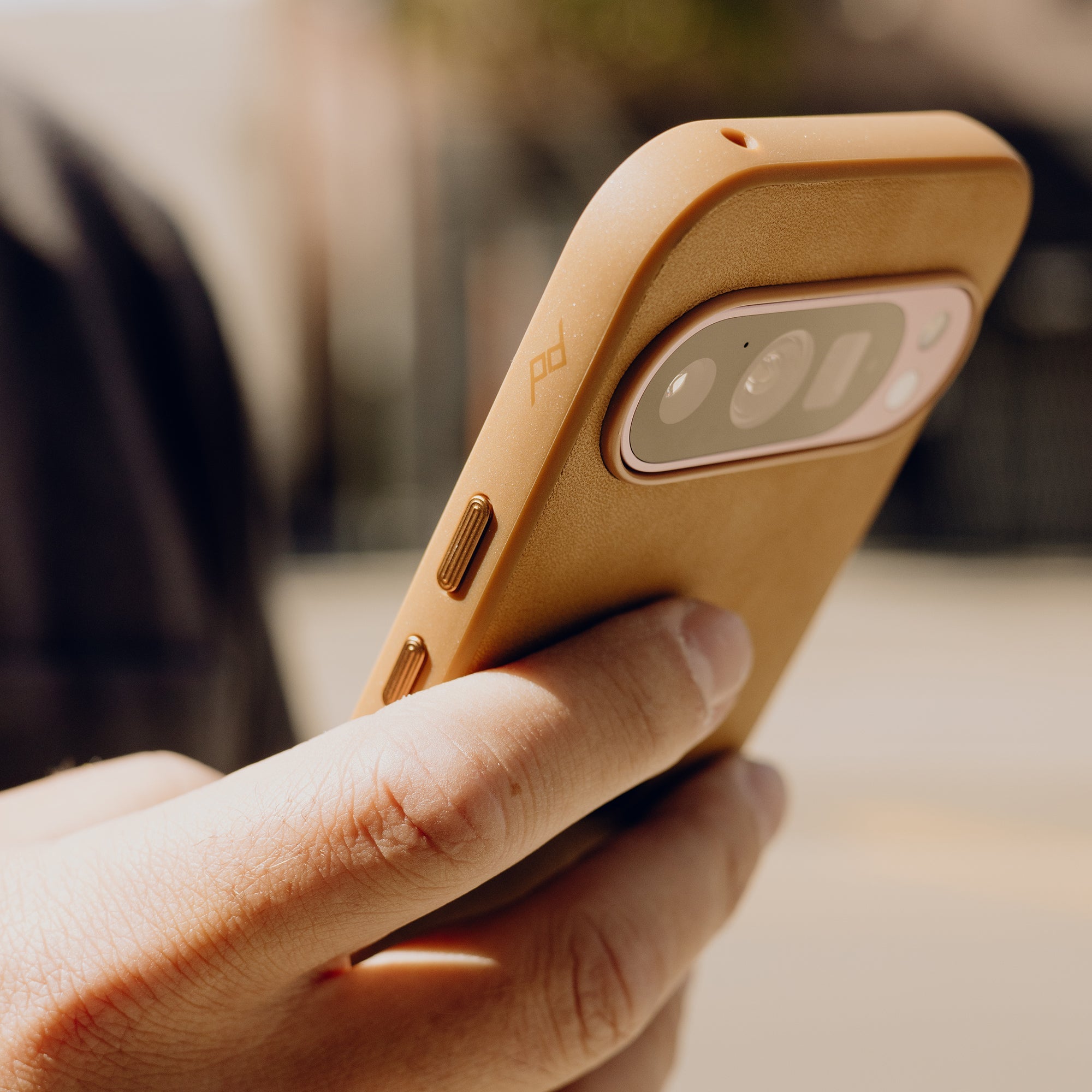Everyday Case for Pixel 9 | Everyday Case | Tan | Clarino